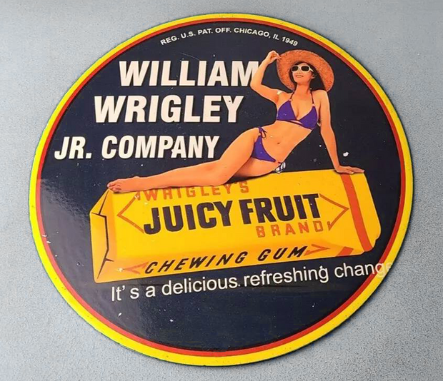 Vintage Retro Round Winchester Omega Union Gasoline Kelly Tires Blaster Wesson Lubricants Colt Dr. Pepper Juicy Fruit Decorative Metal Sign
