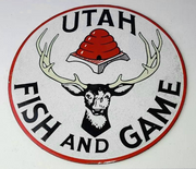 Vintage Retro Round Green Bay Mountain Dew Cadillac Bloodhound Gibson Champion Volkswagen Busch Decorative Metal Sign