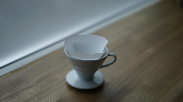 V60 Paper Coffee Filters Single Use Pour Over Cone Size 02 100 Count 2 Pack NEW