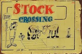 Stock Crossing metal sign 20 x 30 cm - Tin Sign Factory Australia